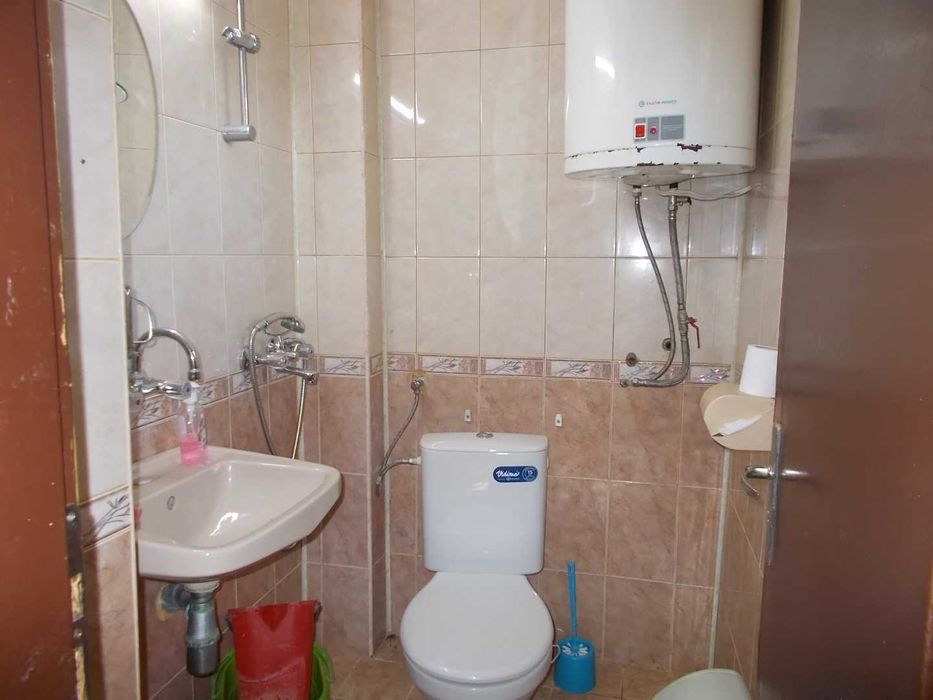 Продава се Къща в с. Дуранкулак, Област Добрич - 180 кв.м за 584 €/кв.м - Снимка #12