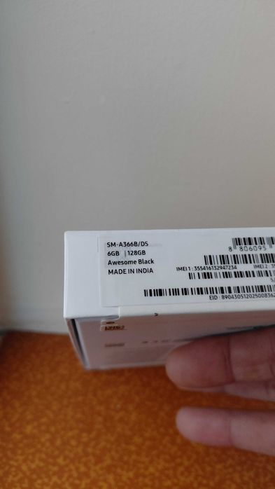 Телефони Самсунг А36 и  Nokiaс копчета (GSM ) със зарядно.3310 5G