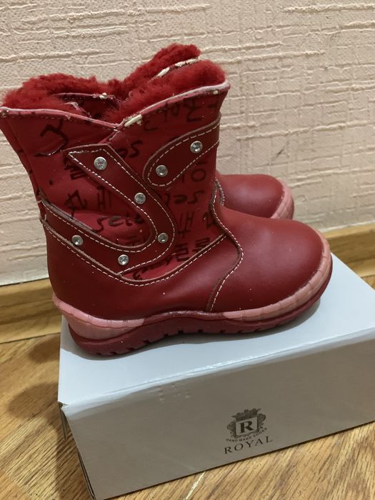 Обувь для девочки