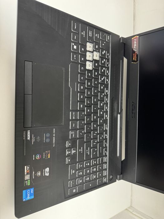 Laptop Asus TUF F15 i5-11400h 8gb 512gb rtx2050 144hz