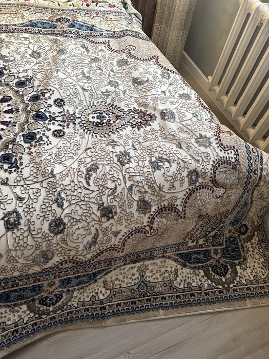 Ковер шерстяной.      ,