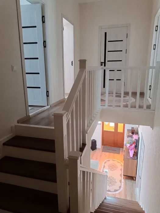 Сдается 5-комнатный коттедж в Яшнабадском районе