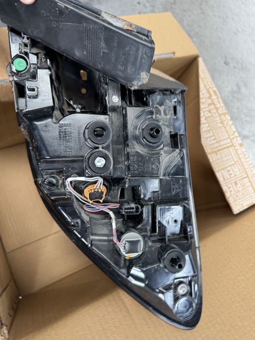 Ляв Стоп Renault Captur