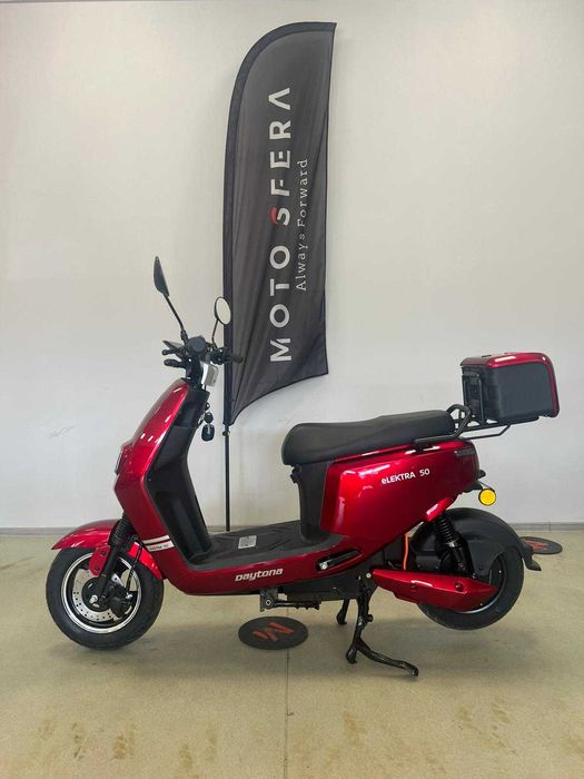 Scuter electric Daytona Elektra 25 km/ h, Top - case ! , Rate