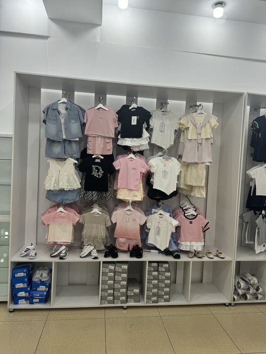 Продается мебель для магазина