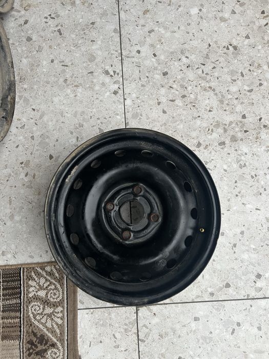 Quqon diska b/u r15 narxi keliwamz