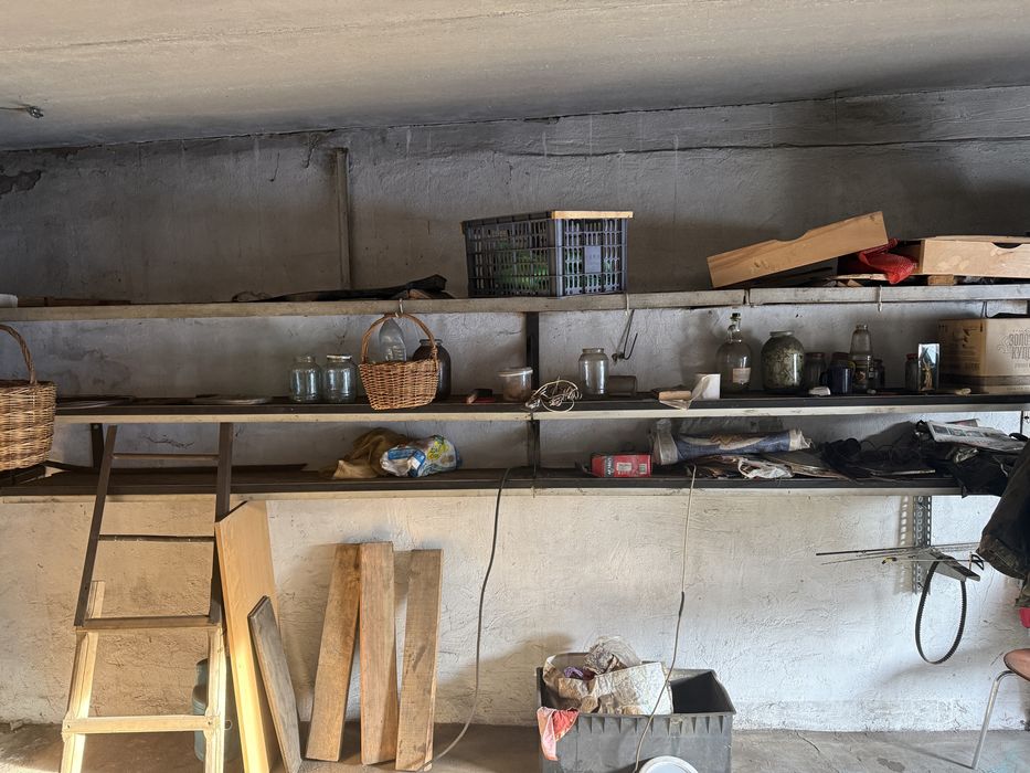 Продам гараж в 15м обществе