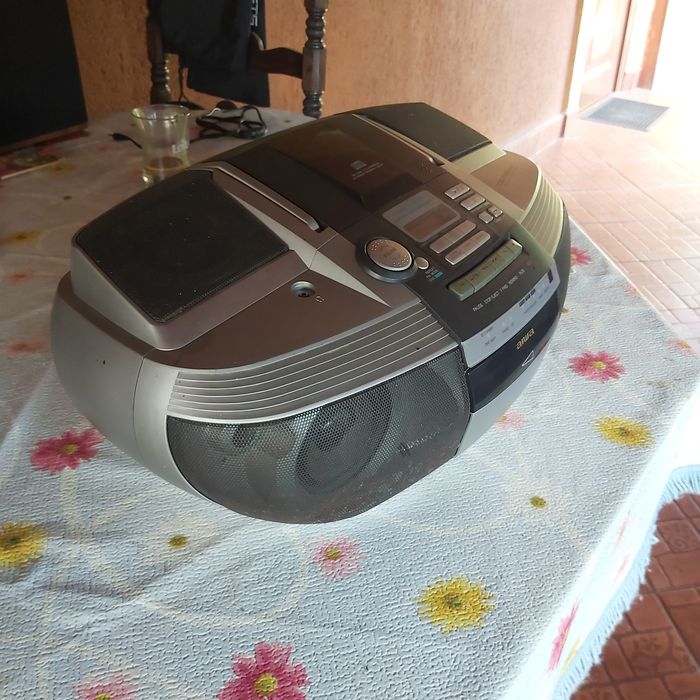 Sharp foarte ieftin