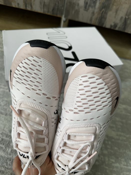 Nike кроссовки женские