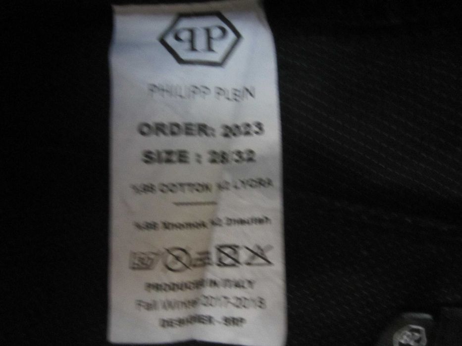 Pantalon Philip Plein,mas. 28, usor skinny, stare f.buna- ca noi