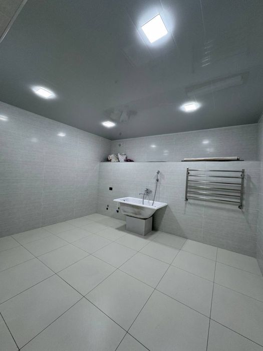 Kulol Yunusobod 3 sotu 6 xona Tayor uchastka