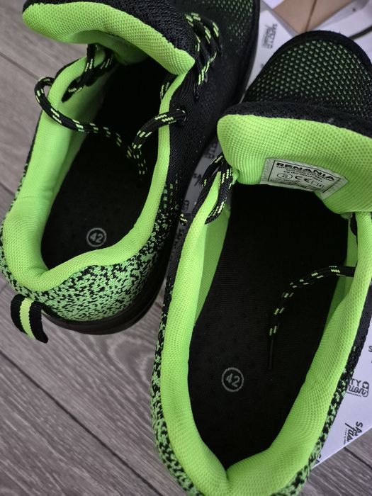 Adidasi protectie Renania