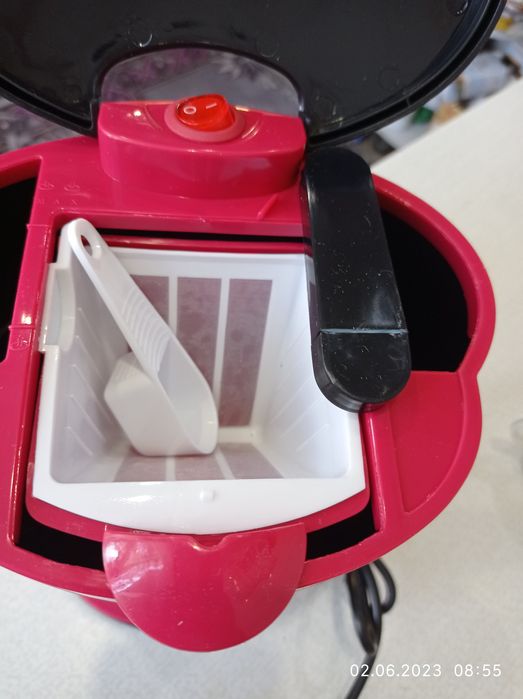 Продам кофеварку