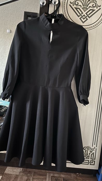 Пиджак, платья, лонгсливы