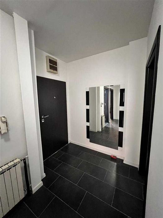 Дава се под наем Тристаен апартамент в Пловдив, Гагарин - 85 кв.м за 418.2 € - Снимка #2