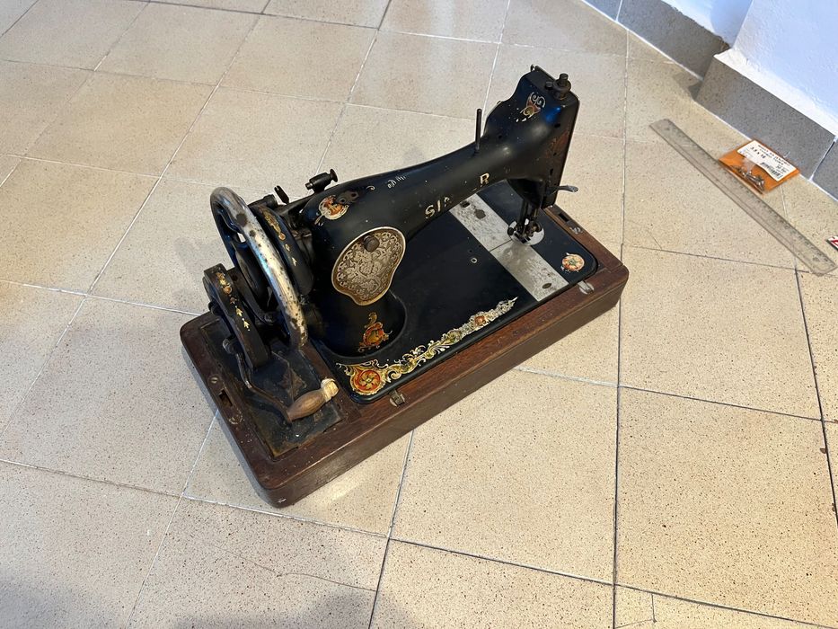 Антикварна шевна машина  Singer