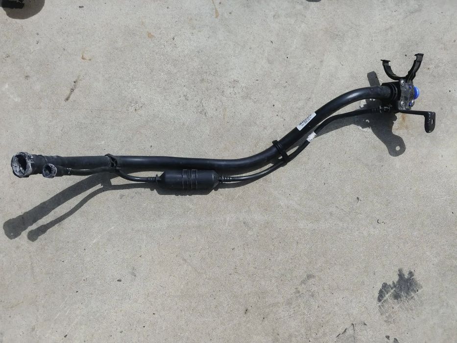 conducte rezervor adbule  2.0 hdi  peugeot 5008 2 2019  9821881280