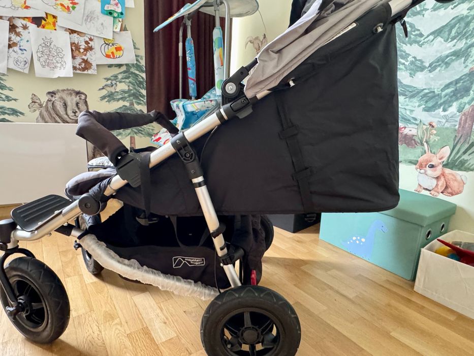 Количка за близнаци Mountain Buggy Duet V3, сива