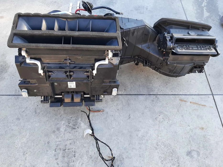 tulumba aer bord completa cu motoras 3.0 tdi audi a6 c7 4g 2013 4g1820005j