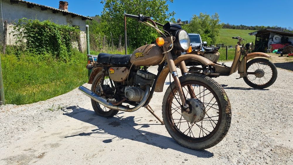 Motociclete Jawa misk aermacchi