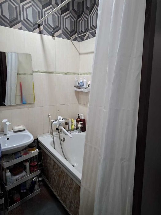 Продам 2-комнатную квартиру в городе