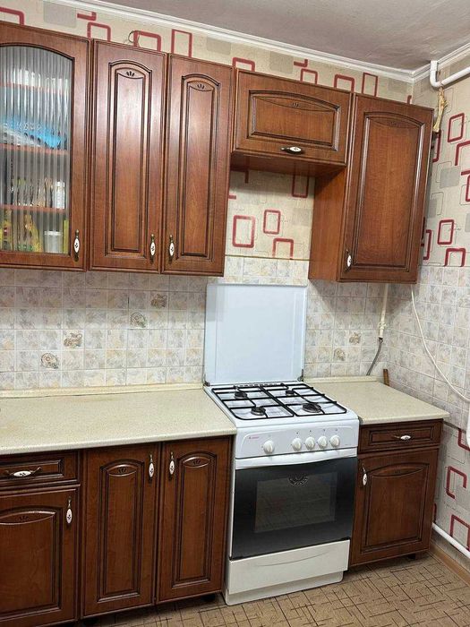 Кухонный гарнитур. Срочно