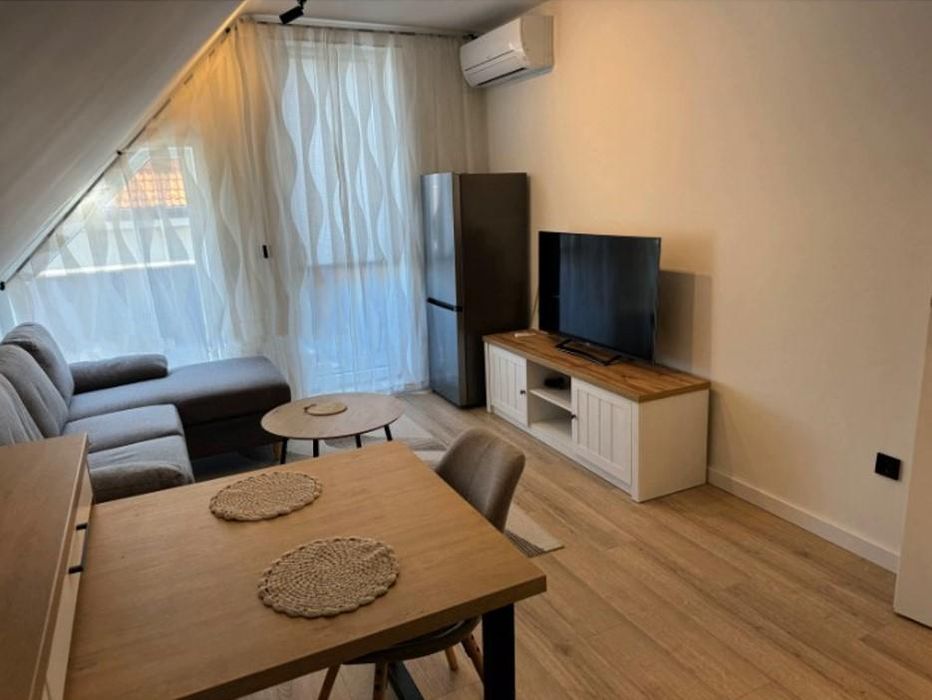 Дава се под наем Двустаен апартамент в София, Витоша - 65 кв.м за 693.09 € - Снимка #3