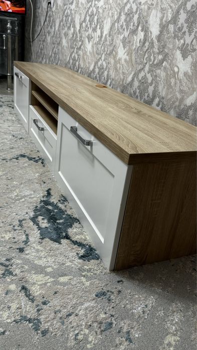 Тумба под телевизор