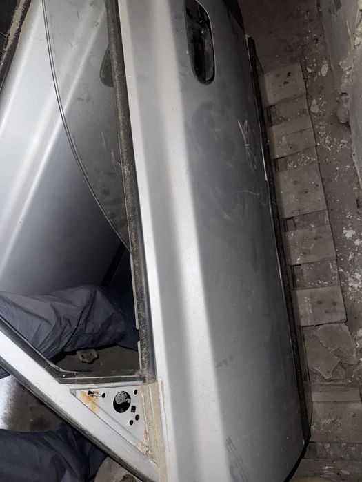 Двери левый тагаз акцент хундай