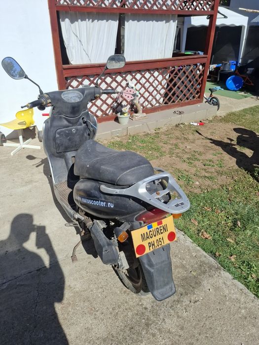 Scuter benzina 4 timpi