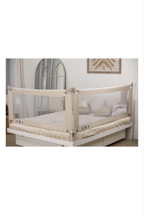 Защитный бортик для кровати