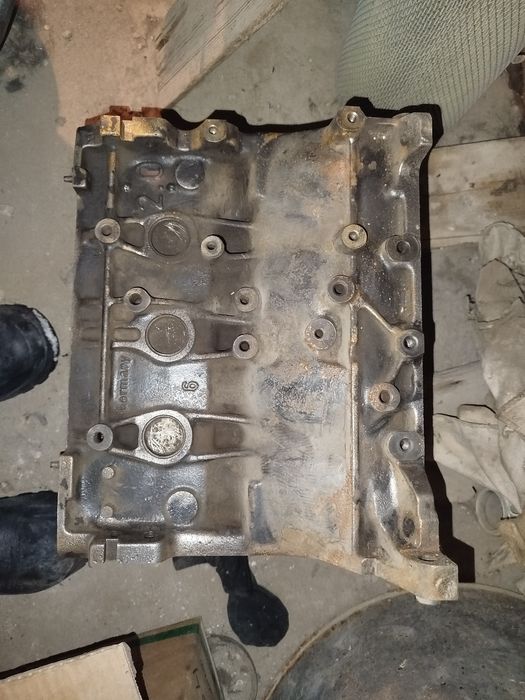 Блок цылиндров  ДВС