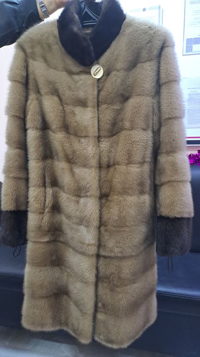 Шубы норковые б/у