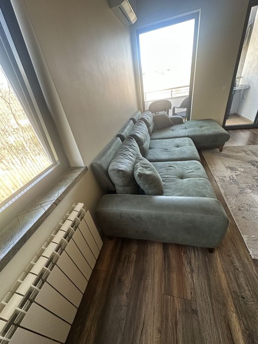 Ъглов диван. Запазен