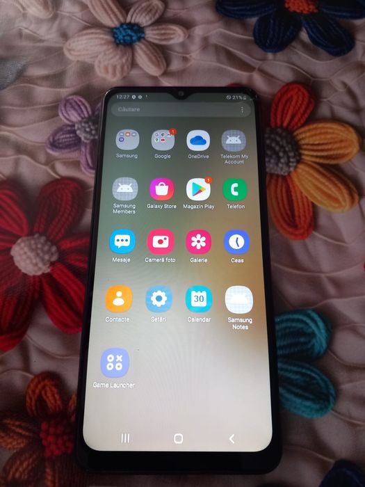 Vând samsung a12