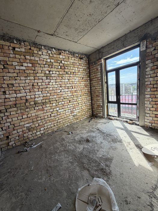 Продаётся квартира. Uy sotiladi