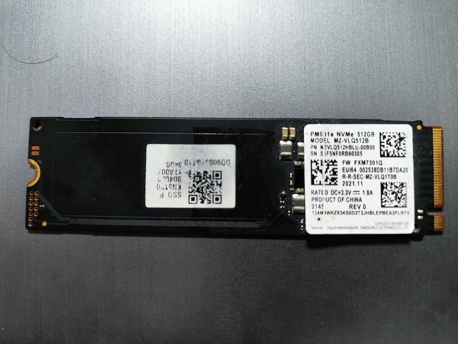 Продаю SSD NVMe 512GB