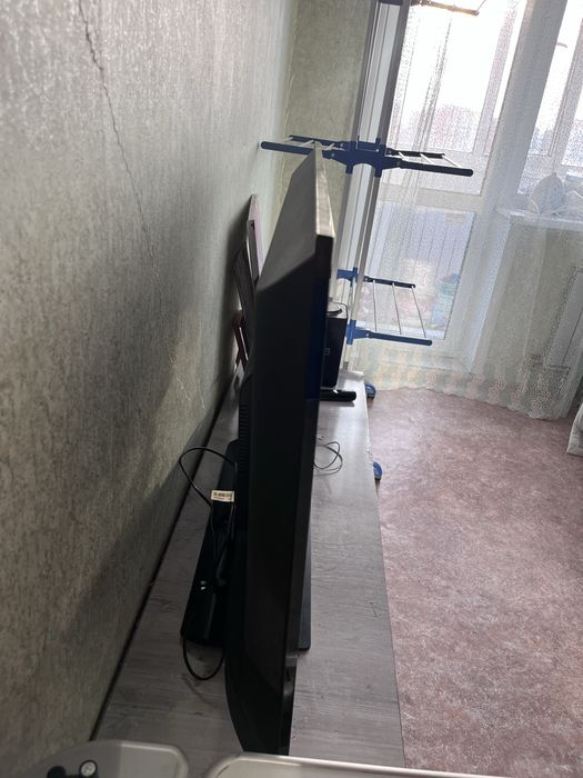 Продам телевизор Samsung