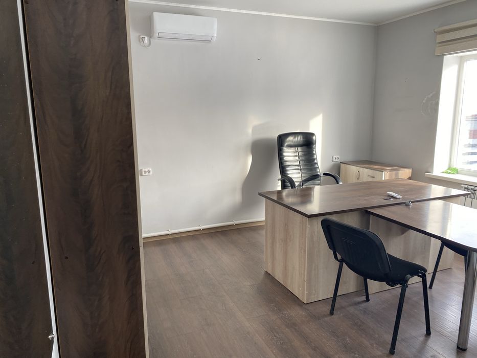 Сдам в аренду склад и офис