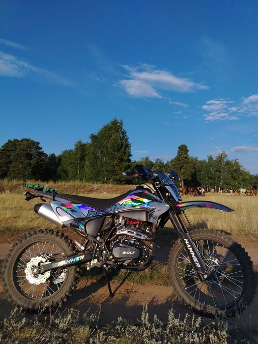 Продам эндуро 250куб