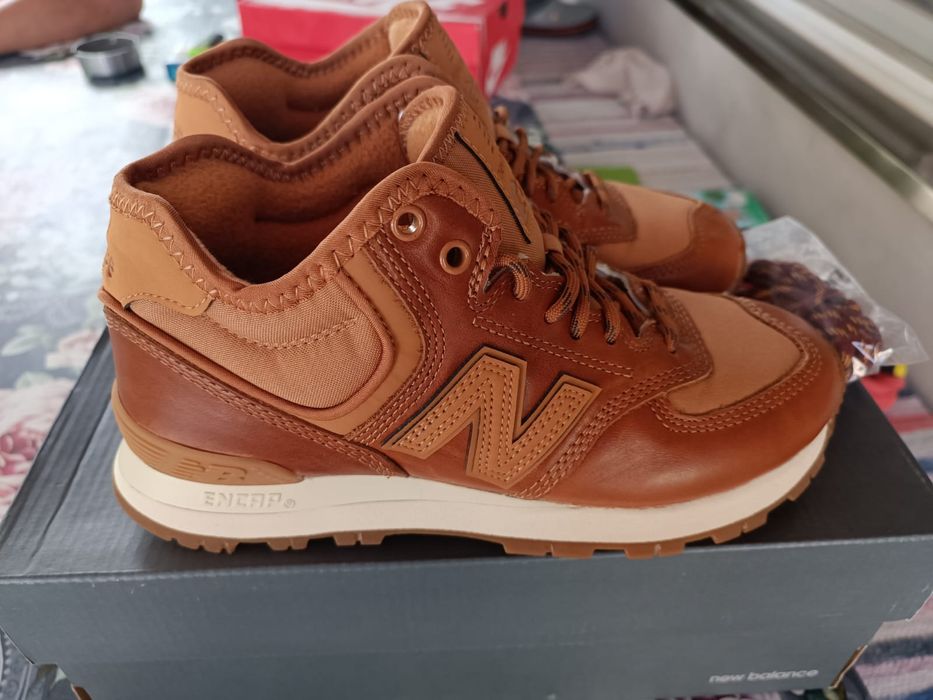 Ghete New Balance 574 Noi la cutie Mereni • OLX.ro