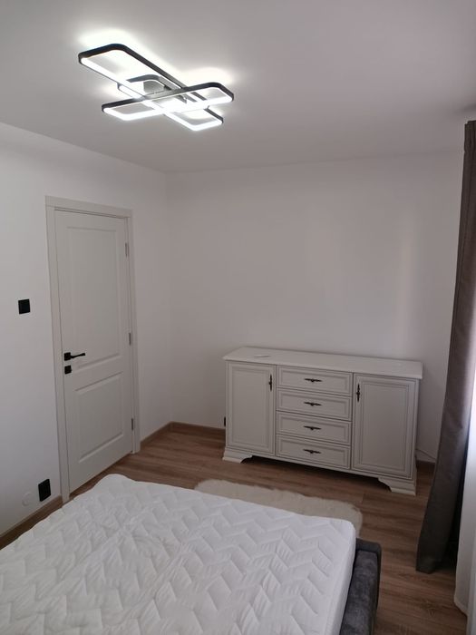 Închiriere apartament