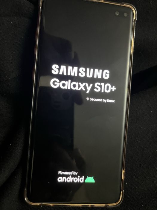 Продам самсунг с10+