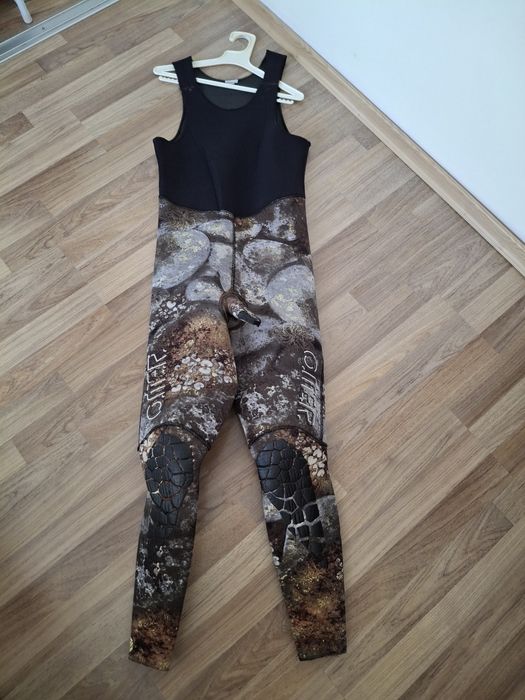 Продавам долница лонг джон