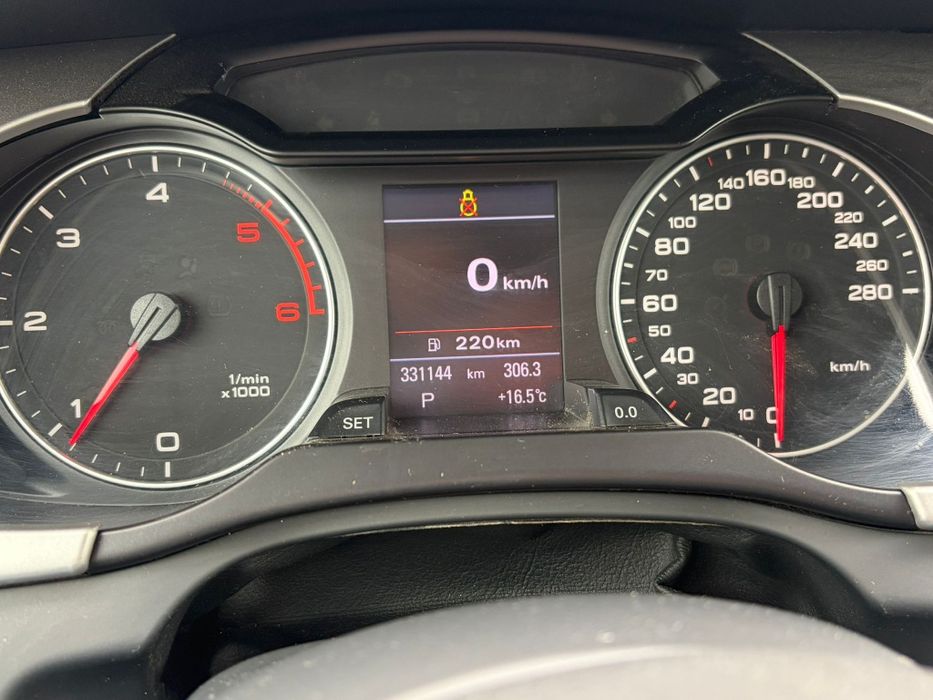 Se vinde Audi A4 B8 2010