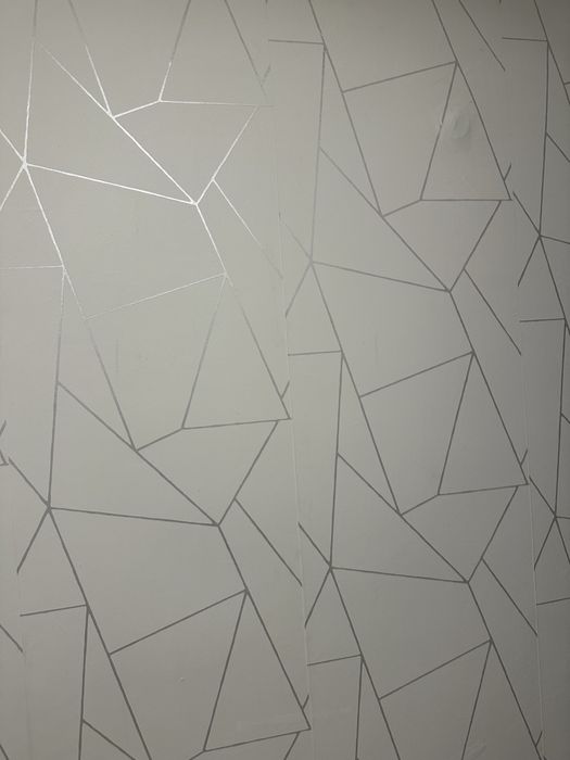 Обои бумажные   .