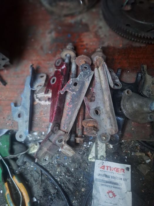 Мазда 323 год бар запчастар