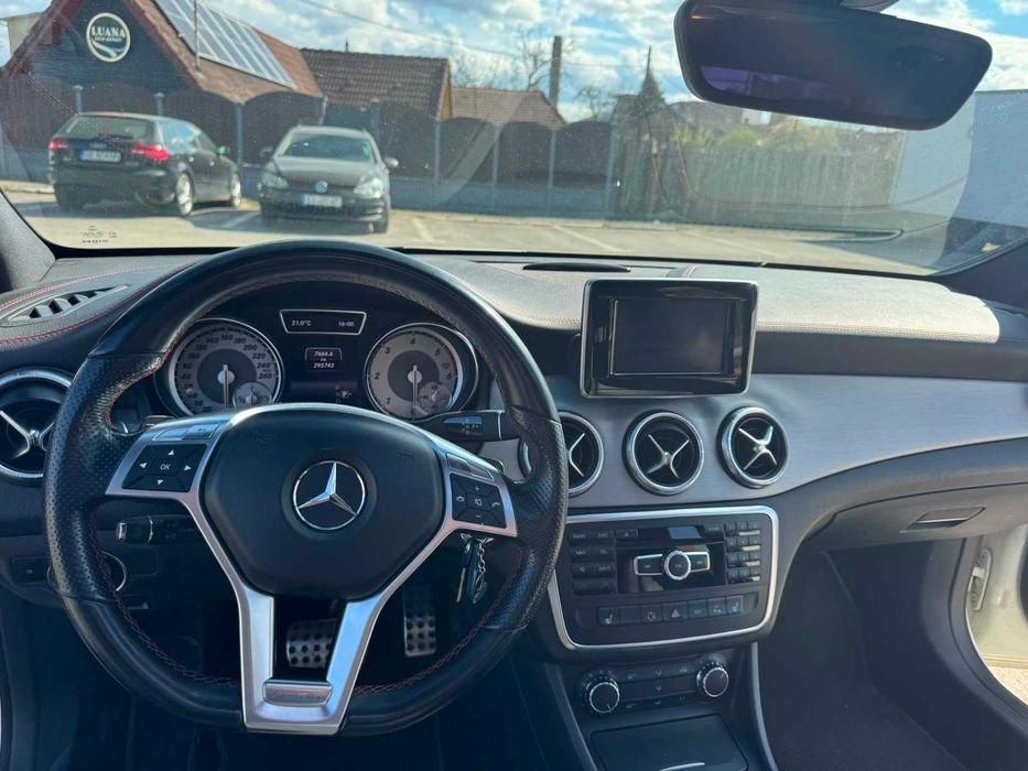 Mercedes CLA 220 AMG 7G