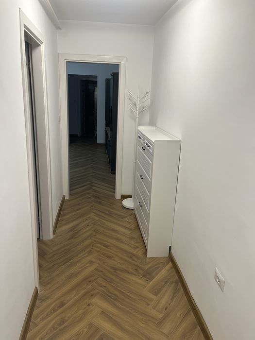 Apartament de inchiriat 3 camere Cetate