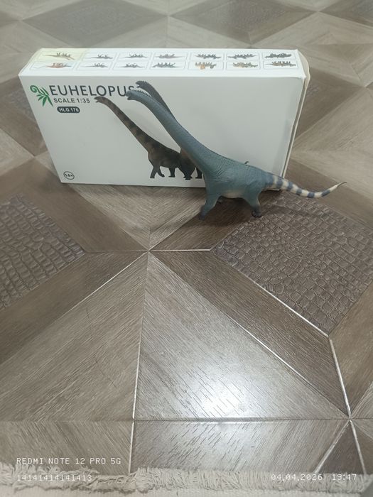 Hoalonggood euhelopus 1:35